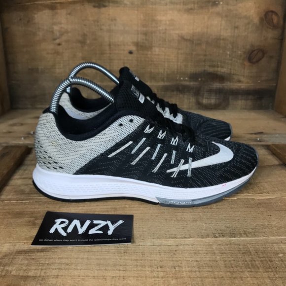 Nike Shoes - Nike Air Zoom Elite 8 Black Classic Running Shoes